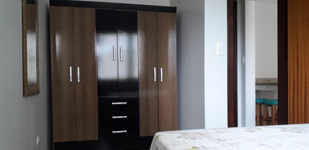 Residencial Franca Garopabaアパートメント エクステリア 写真