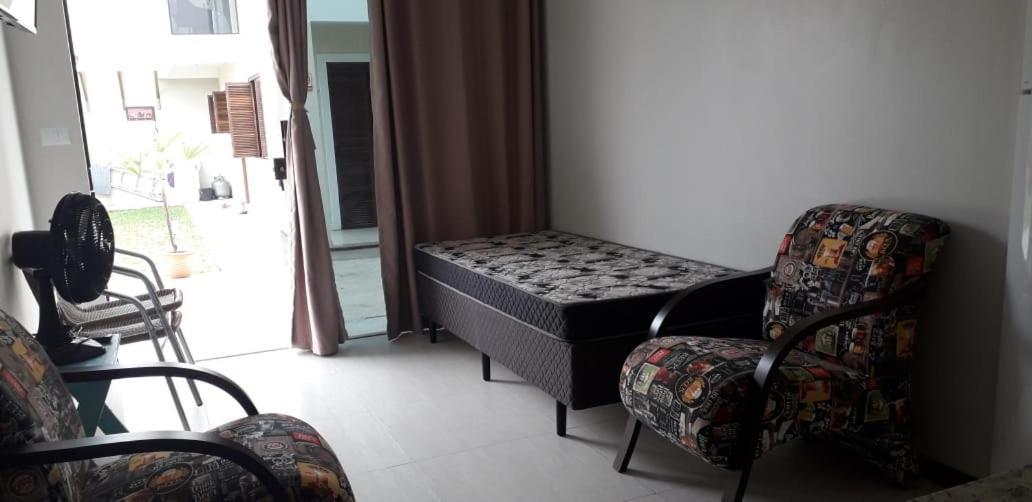 Residencial Franca Garopabaアパートメント エクステリア 写真